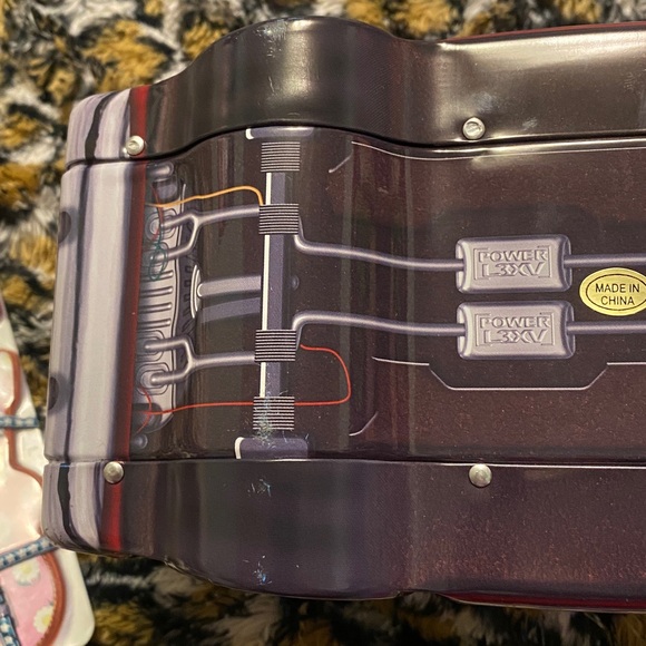 Silver Crane Company Novelty Retro Camper Van Collectors Cookie Tin - Picture 10 of 11